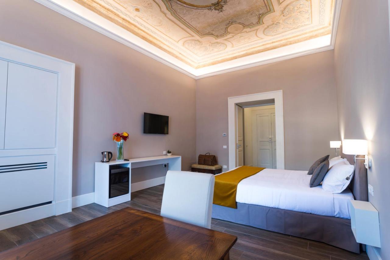Bed and Breakfast Foro Carolino Nápoles Exterior foto