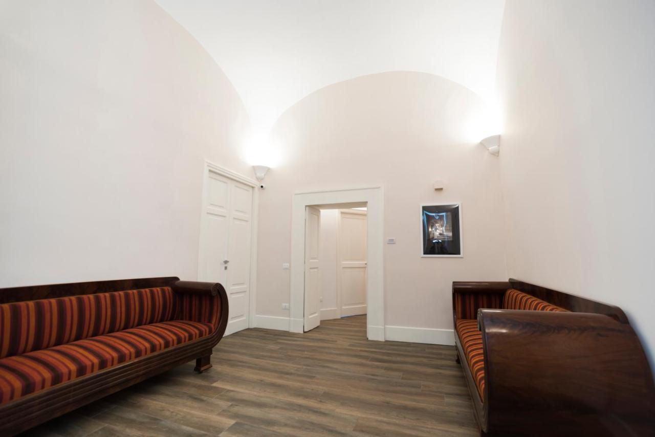 Bed and Breakfast Foro Carolino Nápoles Exterior foto